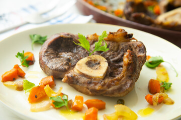 Baked ossobuco baked with vegetables