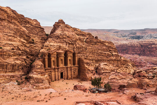 Views of a famous temple in Petra seen from above
