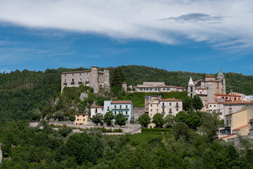 Fototapeta na wymiar Carpinone. Carpinone is an Italian town of 1,075 inhabitants in the province of Isernia in Molise. The name derives from the Carpino river that runs along the center, or from the Carpinus plant.