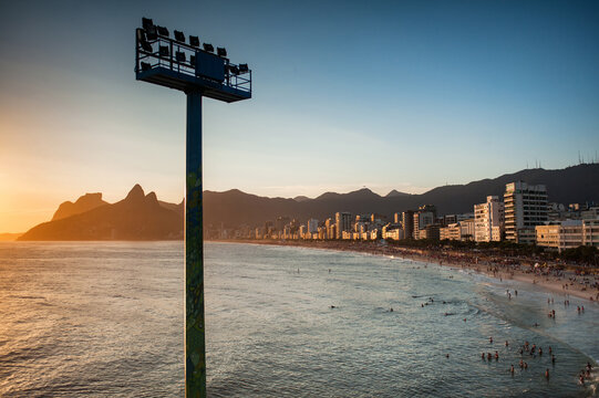 Nice views of the Niteroi Museum and a beach in Brazil