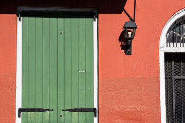 New Orleans facades and colors
