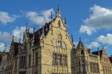Fototapeta premium Stunning architecture in the center of Ghent, Belgium. This part of the city has old buildings, castles and large churches.