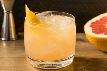 Refreshing Grapefruit Radler Ccoktail
