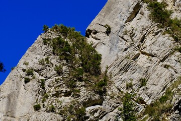 route de saou drôme rocher le synclinal