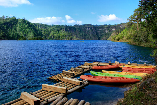 Laguna de montebello , chiapas mexico
