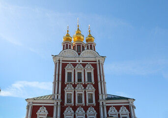 Fototapeta na wymiar Christian churches Golden domes, Novodevichy monastery
