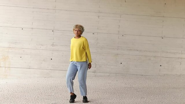 girl dancing on the street modern dance or hip hop