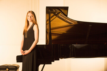 Portrait of pianist