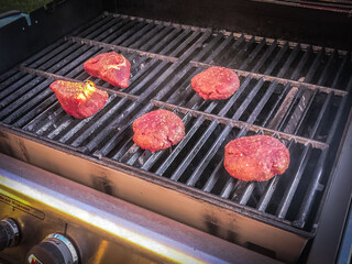Grilling fresh hamburger
