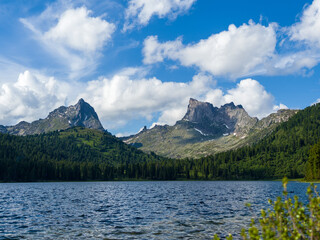 Fototapeta na wymiar View of Svetloye Lake in the Ergaki Nature Park. Siberian Sayan Mountains