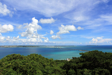 晴天の伊良部大橋