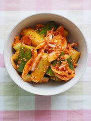 한국의 음식 오이 야채무침, 오이 채샐러드 
