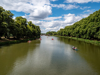An der Sachsenbr&uuml;cke in Leipzig mit Blick auf den Karl-Heine-Kanal 