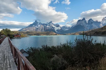 Fotobehang Cuernos del Paine Cuernos del Paine en Hosteria Pehoe, Nationaal Park Torres del Paine, Chileens Patagonië, Chili