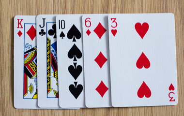 HIGH CARD POKER CASINO