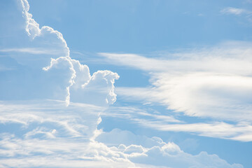 Fototapeta premium The beauty of the sky with clouds and the sun.