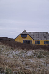 Fototapeta na wymiar Ferienhaus in Dänemark im Winter