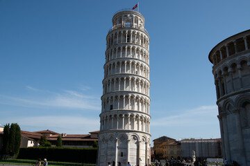 The Leaning Tower of Pisa or Tower of Pisa is the freestanding bell tower, of the cathedral of the Italian city of Pisa, known for its unintended tilt. Built in 12th century. 