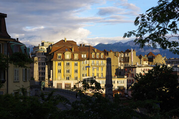 Fototapeta na wymiar Lausanne au coucher du soleil