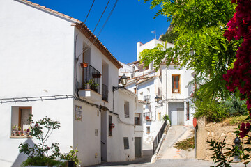 Fototapeta na wymiar Chulilla village, Valencia, Spain in summer
