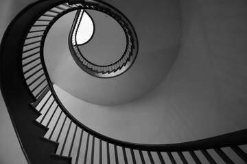 Spiral stairs going up