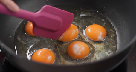 Cook the scrambled eggs on pan