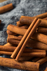 Raw Organic Cassia Cinnamon Sticks