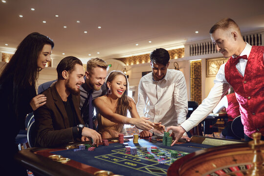 Casino Games" Images – Browse 8,825 Stock Photos, Vectors, and Video | Adobe Stock