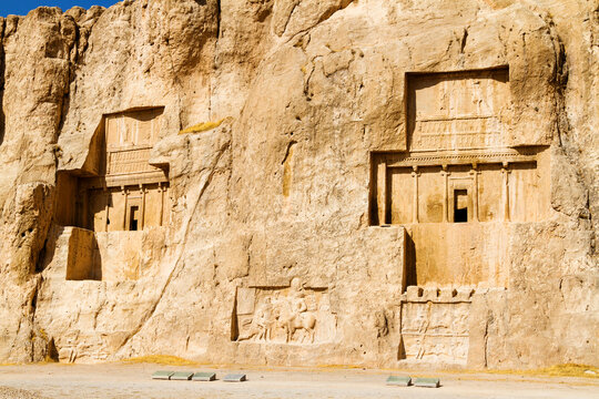 Ancient tombs of Achaemenid kings at Naqsh-e Rustam in Iran, Middle East, Asia
