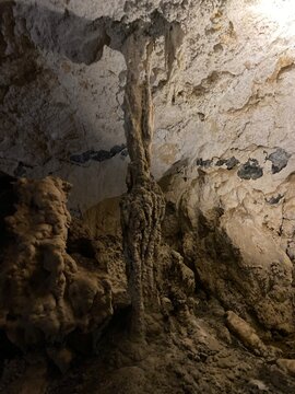 Mammoth Cave In Western Australia