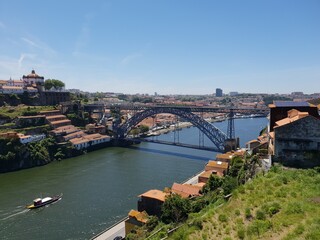 Blick auf den Douro, Brücke Dom Luis I, Vila Nova de Gaia und Porto Portugal  Panoramic view of Douro river, bridge Dom Luis I, Vila Nova de Gaia and Porto Portugal