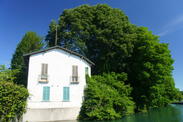 Old house along the Martesana cycleway at Vaprio