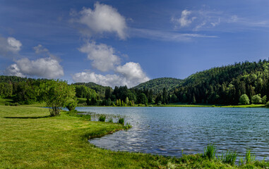 Fototapeta na wymiar Le Lac Genin