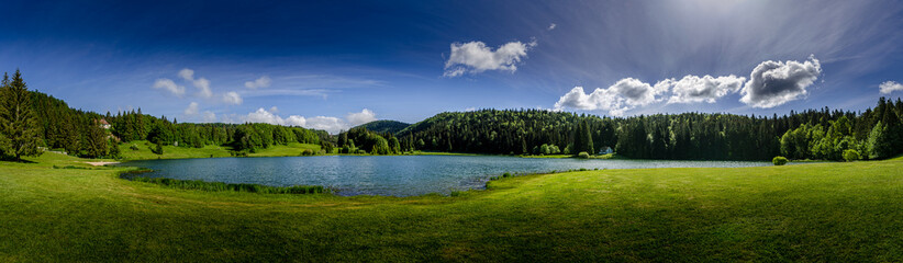 Le Lac Genin