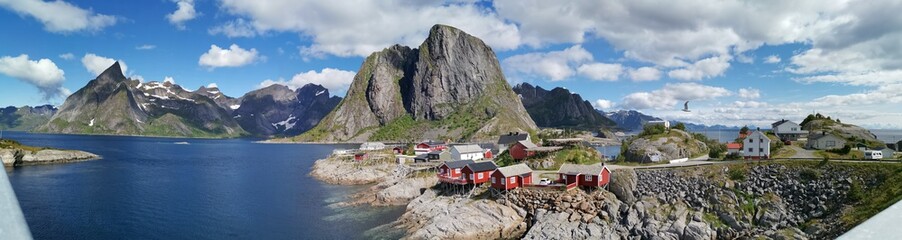 Lofoten Hamn&oslash;y Reine Scenic Northern Norway
