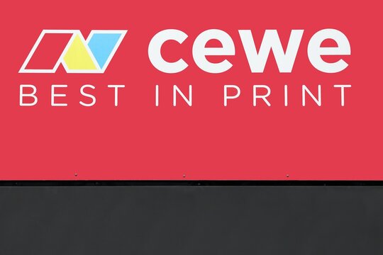Cewe Images – Browse 15 Stock Photos, Vectors, and Video | Adobe Stock
