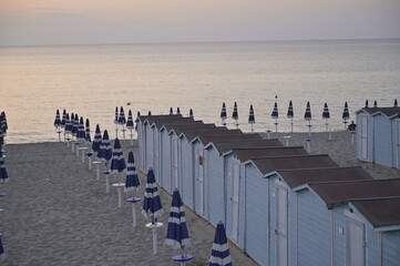 summer last day. ultimo giorno d'estate. tramonto. l'estate sta finendo