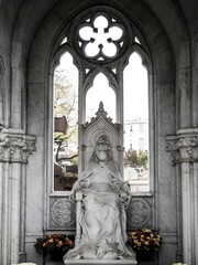 escultura cementerio