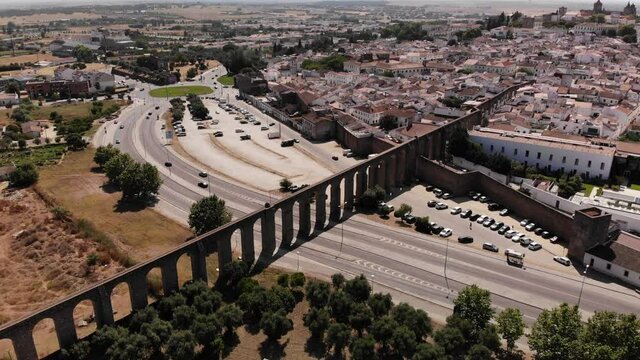 Aqueduct in the south of Evora
