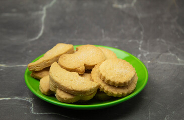 Cookies in a plate on the table