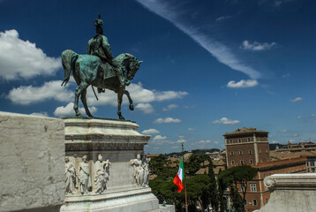 Obraz premium Monument to Victor - Emmanuel II, in front of the Piazza Venezia, Rome, Italy. (Second Angle)