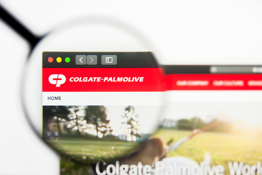 Richmond, Virginia, USA - 7 August 2019: Illustrative Editorial of Colgate-Palmolive Company website homepage. Colgate-Palmolive Company logo visible on display screen.