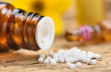 Alternativmedizin mit Homöopathie und Globuli
