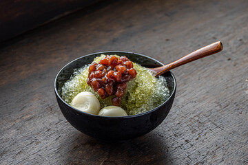 かき氷　Shaved ice that Asian fruit