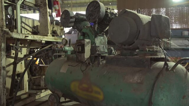 old air compressor engine