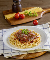 Spaghetti pasta with meatballs and tomato sauce