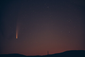 Comet c/2020 F3 Neowise at sunrise