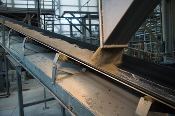 Factory for production of ceramic tiles. Conveyor line for ceramic tile at heavy plant