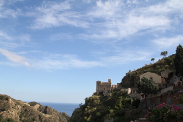 Obraz premium view from the top of the mountain old city Savoca Sicily 