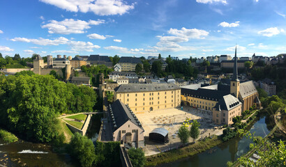 Fototapeta premium Quartier ancien de Luxembourg ville - Grund - Alzette
